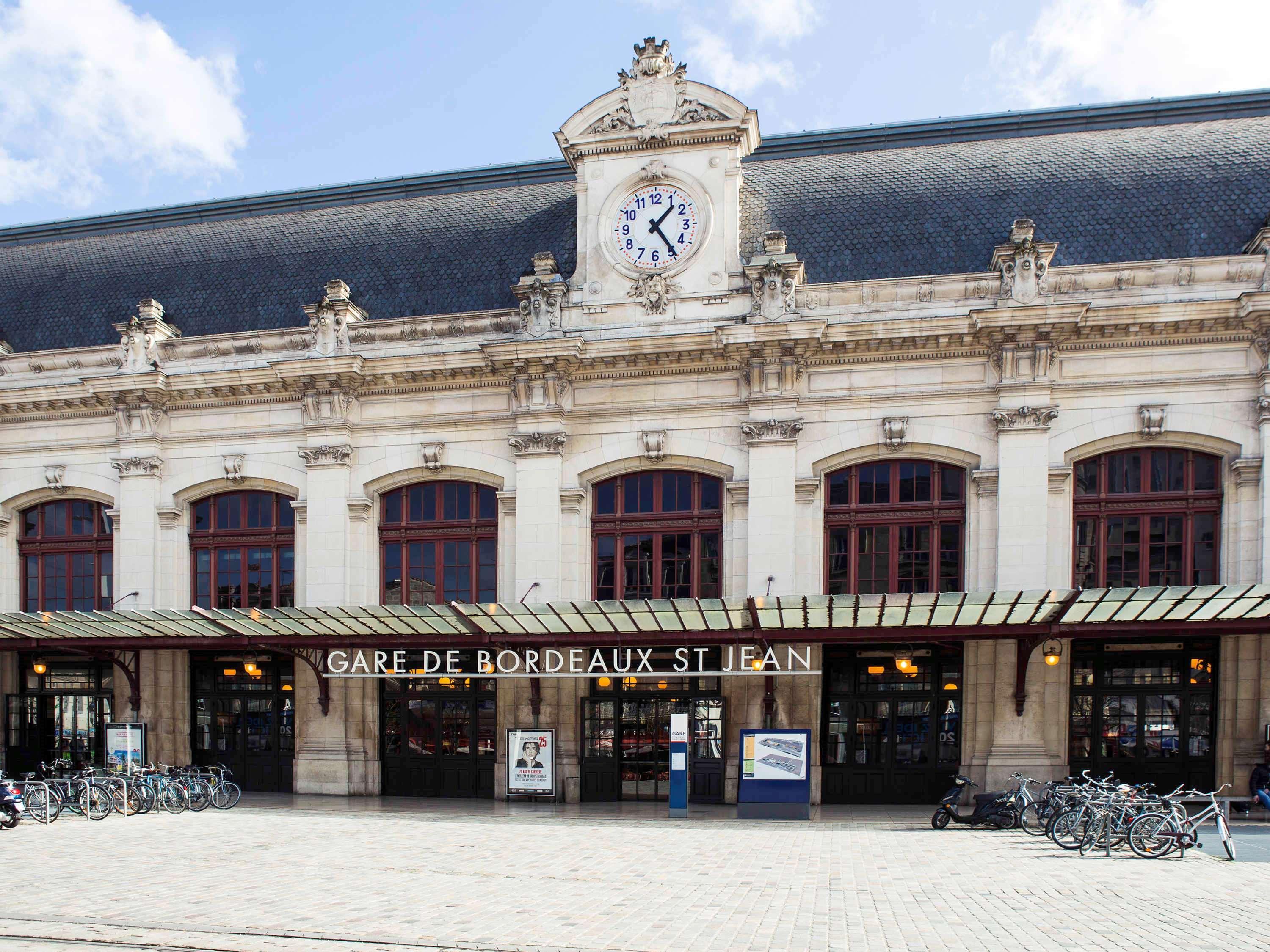 Ibis Styles Bordeaux Gare Saint-Jean Hotel Exterior photo
